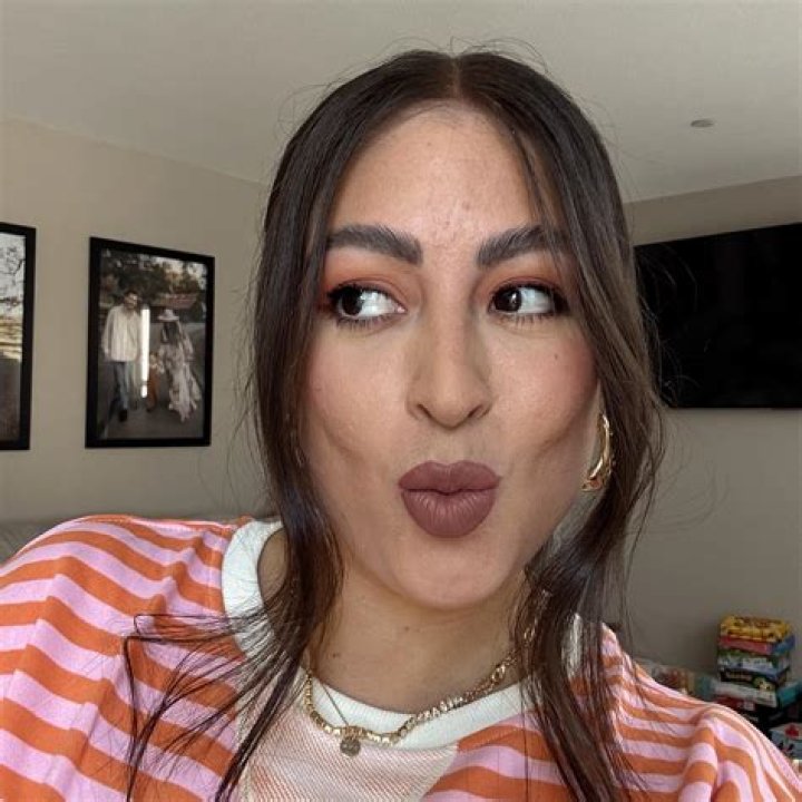 Youtubers similares a Arlyne Sanjines